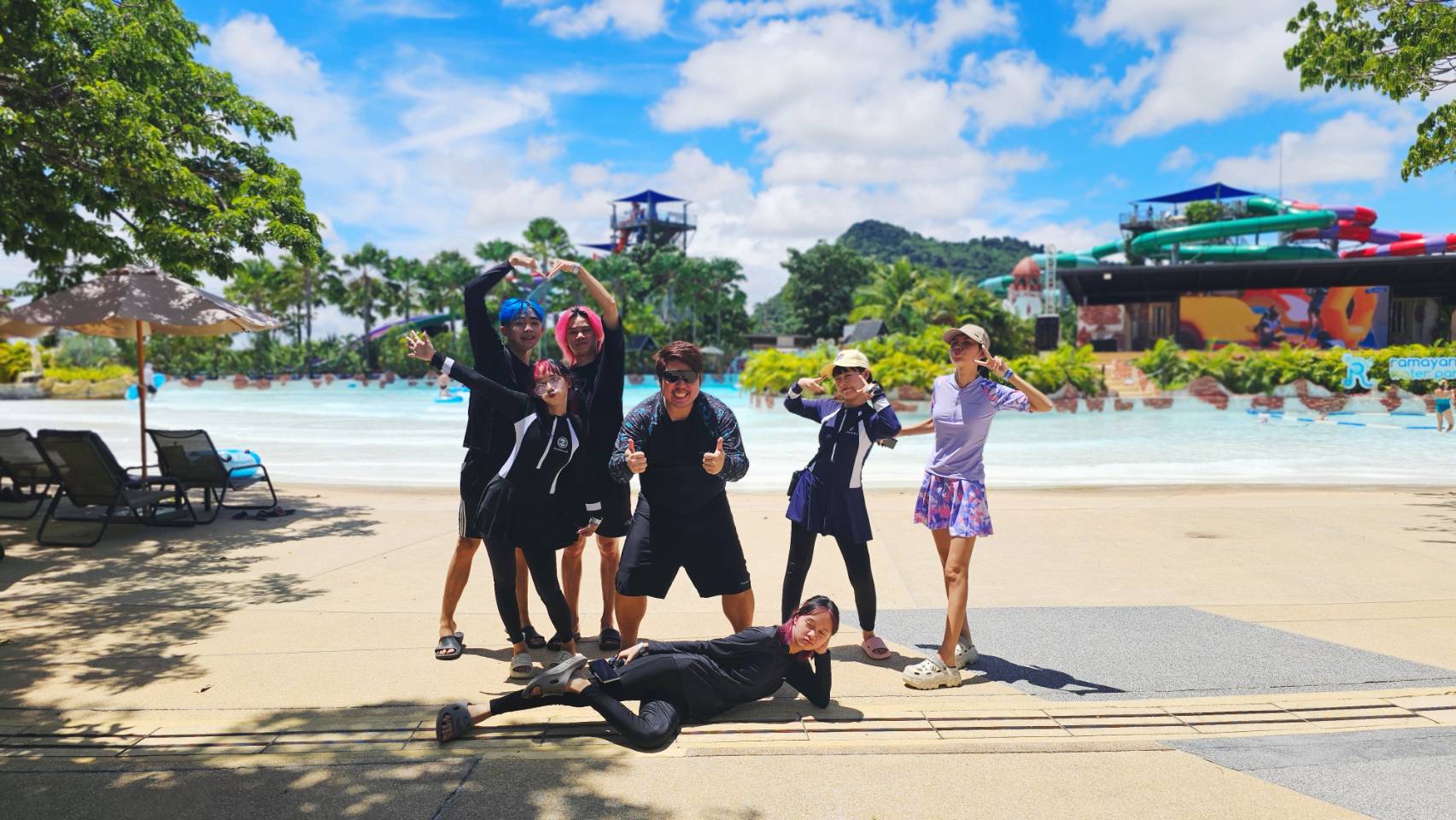 ผลงานรีวิว Moonlight Creator