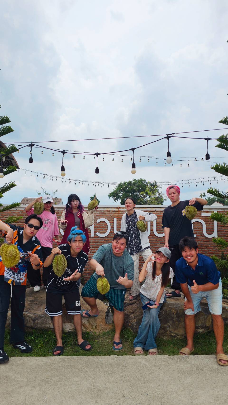 ผลงานรีวิว Moonlight Creator
