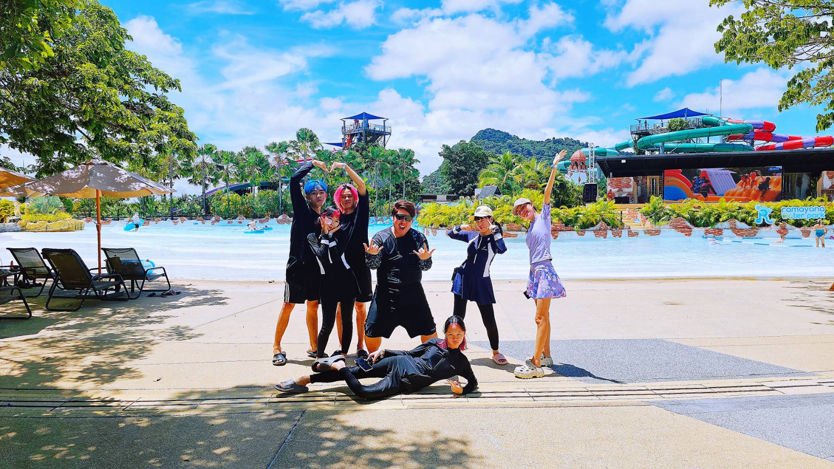 ผลงานรีวิว Moonlight Creator
